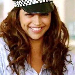 hey.....this is Deepika..I love my all fans & want to tweet with them