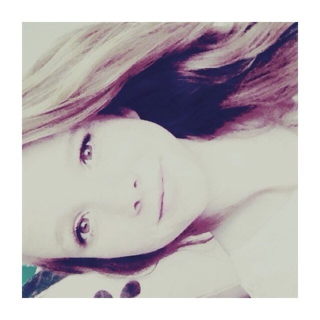 Follow my main account @larrylustt ilyasm