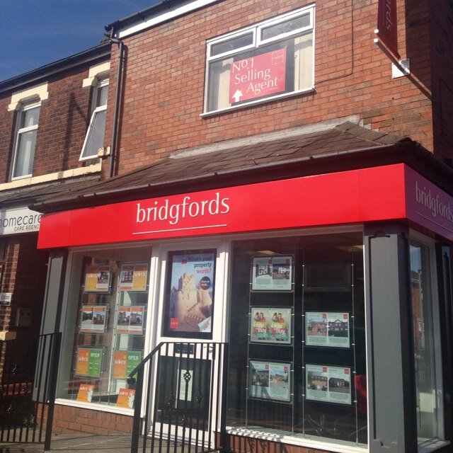 Number 1 Selling Agent In The PR5 Area.
If your wanting to buy or sell...
Please call 01772 315585 or e-mail bamberbridge@bridgfords.co.uk.