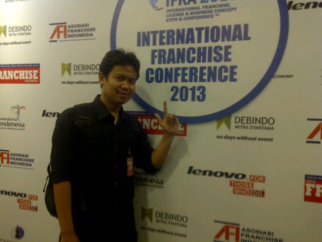 zazirie's profile picture. 