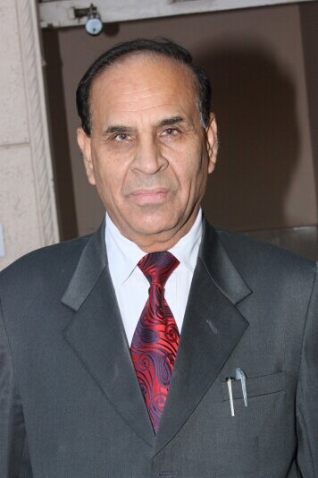 I am Harish Chander Azad .Retired banker.Invovled in social life for the benefits of retired bankers in their old age.