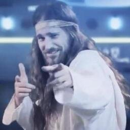 todos los dias me levanto sin ganas de vivir y me acuesto con ganas de morir...y entre tanto salvo el cosmos!