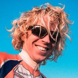 Triatleet | 13x Ironman | 8:26 | Dutch National Team LD | Digital Nomad | Online Marketing