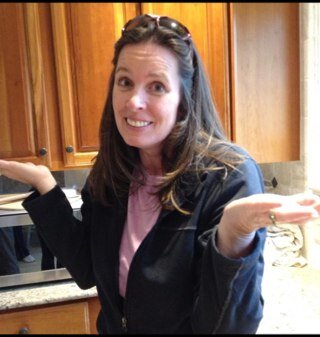 Happy wife, mom of 3 functioning adults and an American Black Lab puppy. Fiscal Conservative and lover of the US Constitution. Government money comes from us.