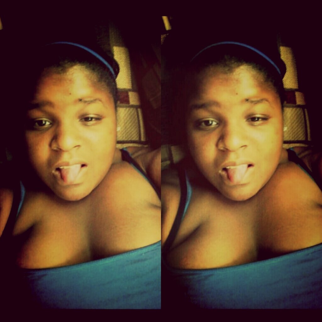 make my follow button blue!! kik me DontGiveAfBoutYah facebook. maiya raphael. :)