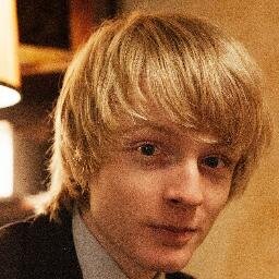 Blog, blogger, blogt voor de app van @hscmercurius. Benieuwd wat dit jaar als sjaars me brengt? Je kan mn belevenissen volgen via de blog en Feuten!