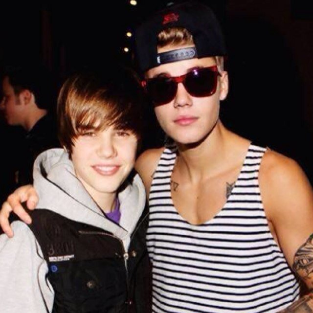 i follow back and am a belieber i love cheerleading and Basketball! I LOVE YOUS ALL STAY STRONG3