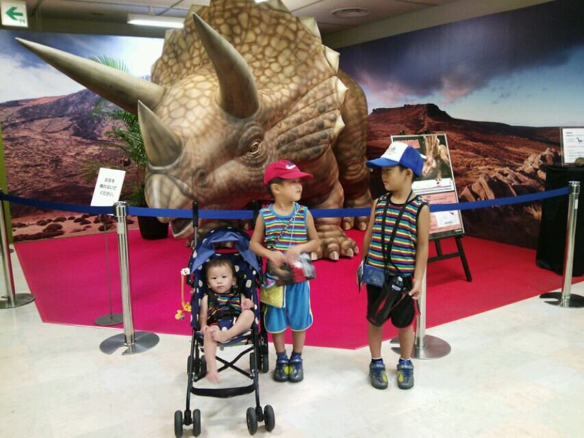 gishityo's profile picture. 仕事よりプライベートを大事に。