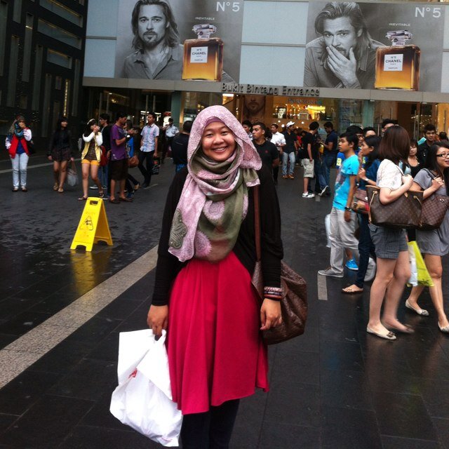 I'll happy if I can make u happy laah :)