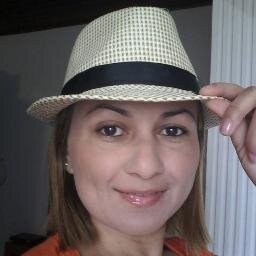Sou casada com o Pr. Silvinho abençoada por ter ele ao meu lado, mãe de três filhos que são minhas riquezas Mayara, Maely e Caio Augusto. Sou muito feliz.
