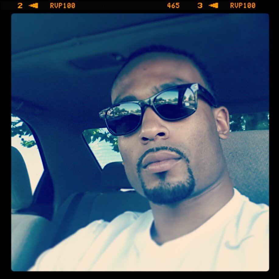 B.S Univ. of Oregon. Personal trainer. I.g. @gilliewasper