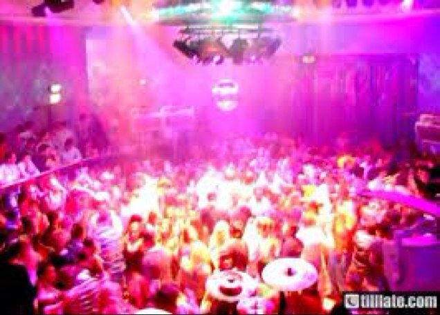 Official social networking twitter for Cardiff.. We will RT dates and let you know who's studying same time as you!we will let you know about the best events!!