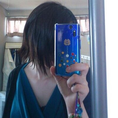 藤原るな (@KingMikeko) / Twitter