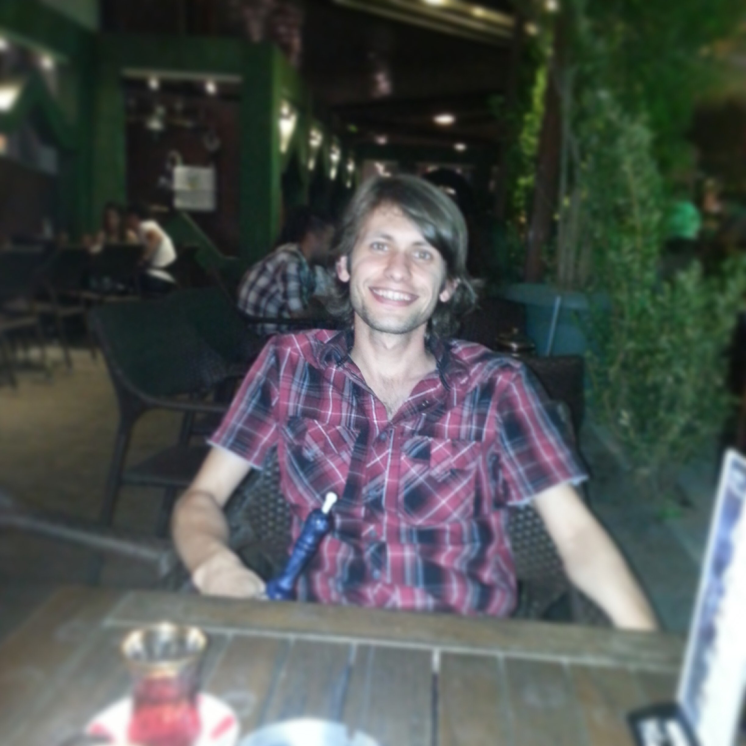 Benim kendimi anlatmama gerek yok bilen biliyor...