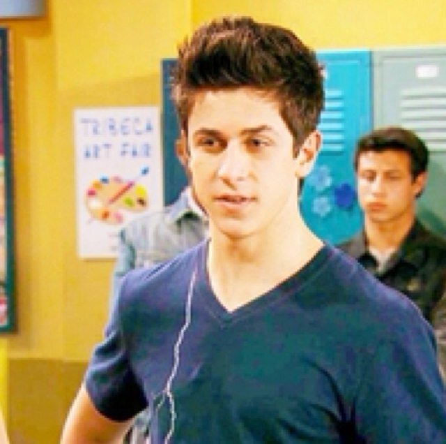 Justin_RussoRP's profile picture. I have a younger sister and brother, Alex and Max. I may or may not be a wizard. Shh. || I'm single.