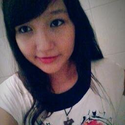 Apenas sorria :)
