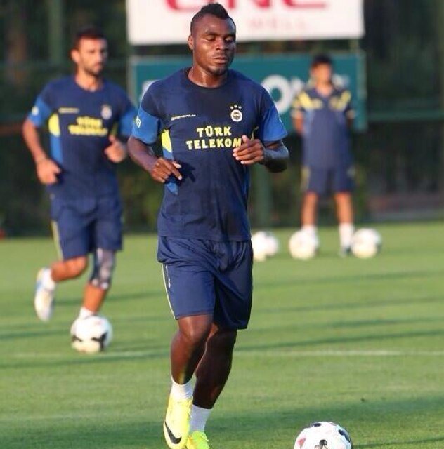 Officieël Nederlandstalige Fanaccount van Emmanuel Chineye Emenike | Live verslagen bij wedstrijden van Emenike | Alle informatie en weetjes over Emenike!