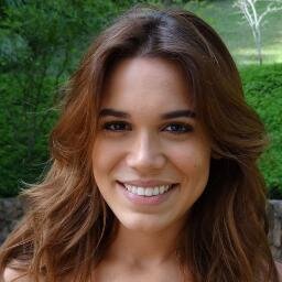 Sin ti yo veo el mundo de cabeza, pero un poco de tu amor me lo endereza.