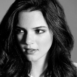 I would do anything in order what is right to get me my role. Currently playing as Zara. Sister: @MichelleB_LAH {Non-Literate|Bi|Single|Swiftie}