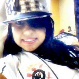 Eu te amo. Mesmo negando. Mesmo deixando você ir. Mesmo não te pedindo pra ficar. Mesmo estando longe, eu te amo. E amo mesmo.