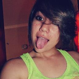 Um abraço apertado, um beijo demorado e um “pra sempre” ao teu lado. ♥