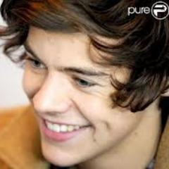 totalmente viciada em cinco gays ♥