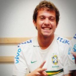 @b_10duarte eu jurei um dia nunca te abandonar, a distância é apenas um obstáculo, que só vai fortalecer o amor que sinto por você, eu te amo! SINCE: 30/07/13
