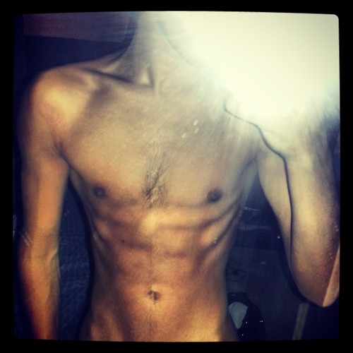 insta ; q8ytop_