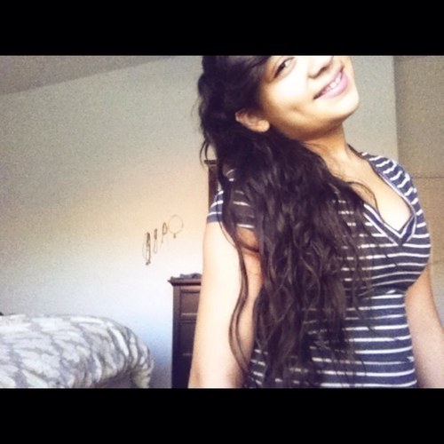 follow my new twitter @sylviaaaaaa___