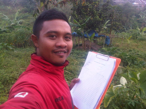 Lebih suka lapangan dari pada di dalam ruangan...