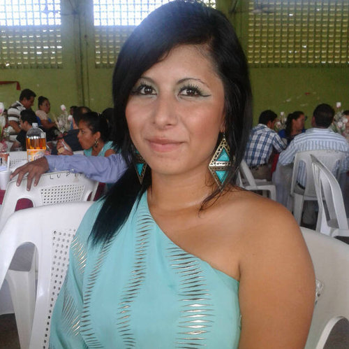 divertida,sociable,whiskera y estudiante de ingeniería química||