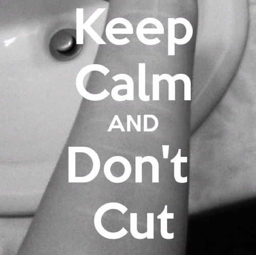 dontcut_gethelp's profile picture. feel free to talk to me about anything. If you feel like cutting, feel suicidal, feel like starving etc please talk to me. Im always here for anyone:)