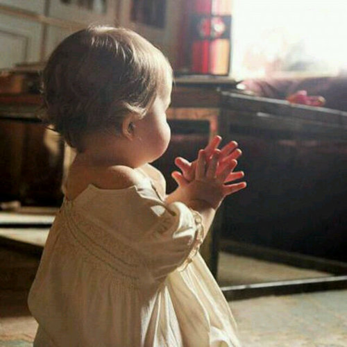ربي ااِرزقني بماا /         لا اعرف كيف اطلبہ منک         ف / انت اعلم بماا ..        تحتااجہ نفسي ♡♡