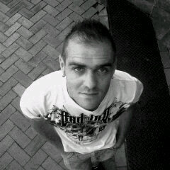 26...#EDM lover...#Capricorn...without music life would be dull...#proudlysouthafrican...I(un)follow back 100%♥