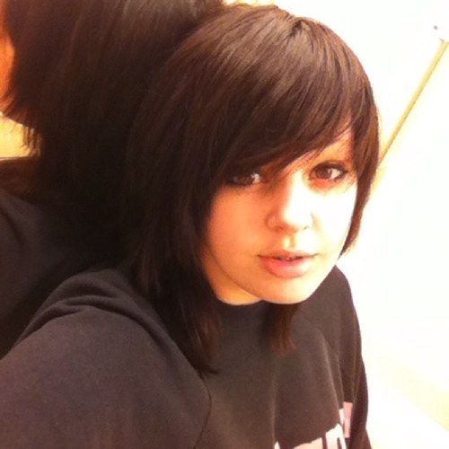 dino_emily's profile picture. Hello there im a rainbow dino its a pleasure to meet you. Kik me geekchic07 ^_^ (•-•)