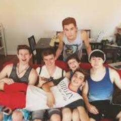 If u don`t like them then we can`t be friends © 
                 I know they would go far ♡
Started a new life with a camera ~