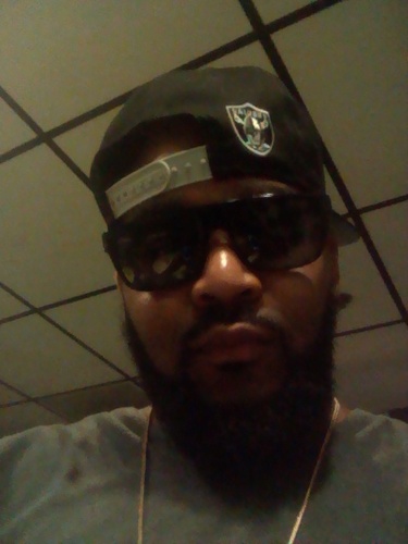 jahnnyboyUheard's profile picture. I am What I am It is What It is..Fuck What It was.I never reach out to handshake the fake.