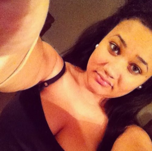 I dnt Sugar Coat Tweets i keeps it Real #TeamYellowBone#TeamCollegeGirl#TeamM.O.B #TeamFuckYouHatenAssHoes FOLLOW ME I FOLLOW U !!!