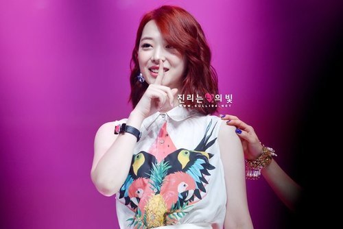 Roleplayer of 최진리 f(x) 94L #Singer #Dancer