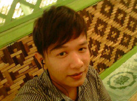 Pengen menjadi excecutif chief' food + drink's ..