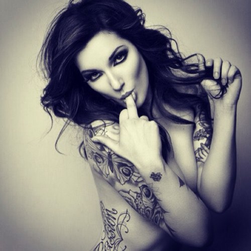 22, awesome, and uuuhhh ya.. #TeamTatted xo