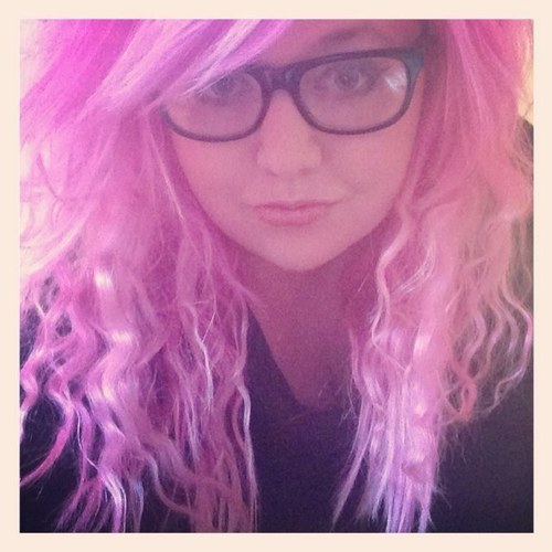 Chloe. 22. Falmouth Uni! Singer. Songwriter. Veela. Piano/Bass/Uke/Guitar. Doctor who. Cricket. Lego. Tea. All the tea.