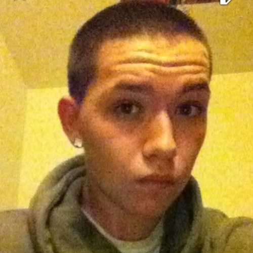 kirkland_alex28's profile picture. I'm Alex, I'm 17. I got to Windsor high school, I'm a senior. Follow me!