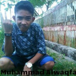 Follow Akun Twitter baru ku @waqfahhh