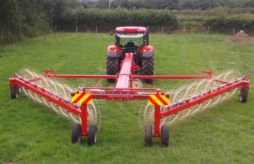 Enorossi Agricultural Machinery exclusively distributed in UK by AMIA Ltd Tedders, Rakes, Disc Mowers, Twin Rotary Rakes - Parts etc https://t.co/W34KoIaYHW