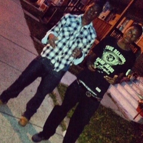 SOLOBC TrapSquad Bitch 027-067 on My Wat Is A FaceWorld shid Imma A Rapper N For A ft contact my email at Solo_poloprice@yahoo.com