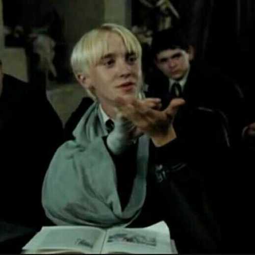 Malfoy_Utbot's profile picture. /사이트 확인해./맞팔로우는 멘션부탁./중복봇x, UT연합/임시봇주가 운영하는겁니다.(정식봇주에 대해서는 DM으로 대화하겠습니다.:) 혹시 원하신다면 보내주세요.) 문의는 DM.