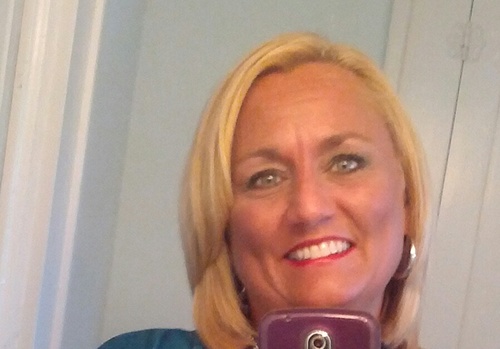 loribrown1963's profile picture. 