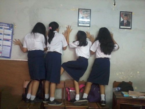 One For All, All For One! -Cahaya Ilahi, Koyo, Bawang, Buaya- We're Directioners!