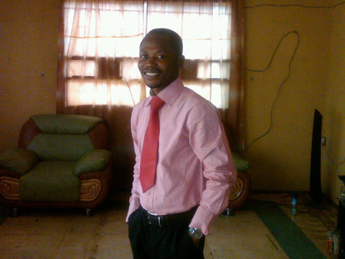 A believer in Jesus Christ and powered by the Holy Spirit. A journalist and communication professional whose goal is to add value to his environment.